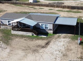 70 Gallinas Creek Rd, Pleasanton, TX 78064