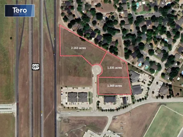 Park Place Ct, Waxahachie, TX 75165