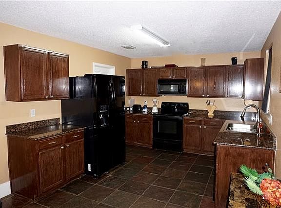 5th image of 3218 Clydesdale Dr