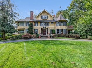 39 Knollwood Rd, Short Hills, NJ