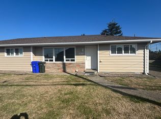 130 NE Eads St, Newport, OR 97365