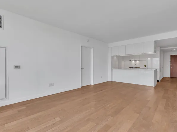 99 Hudson Street image 8 of 49