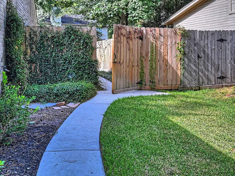 15 White Bark Pl — Photo 44