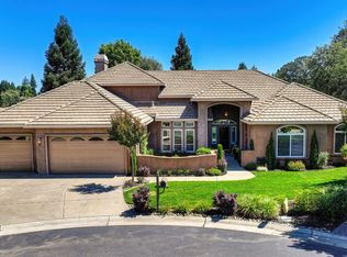 9097 Sunset Ave, Fair Oaks, CA 95628