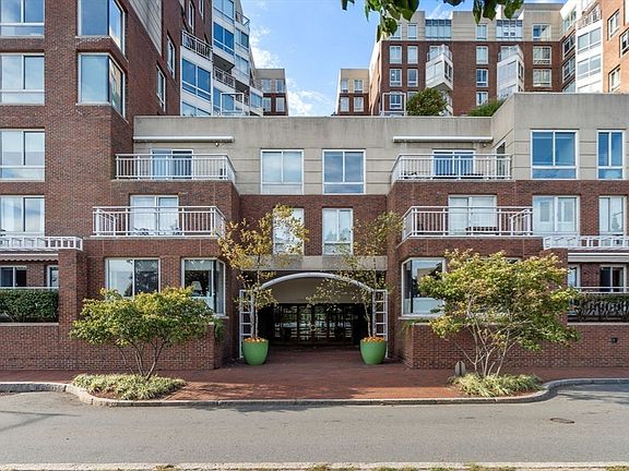 4th image of 75-83 Cambridge Pkwy Unit E807