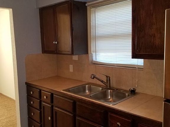 5th image of 12806 Greenshire Dr