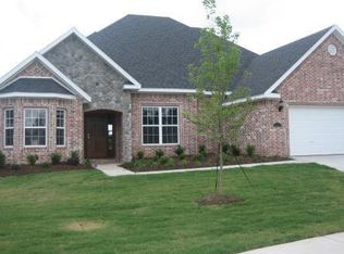 2427 W McKinley Blvd, Rogers, AR 72758