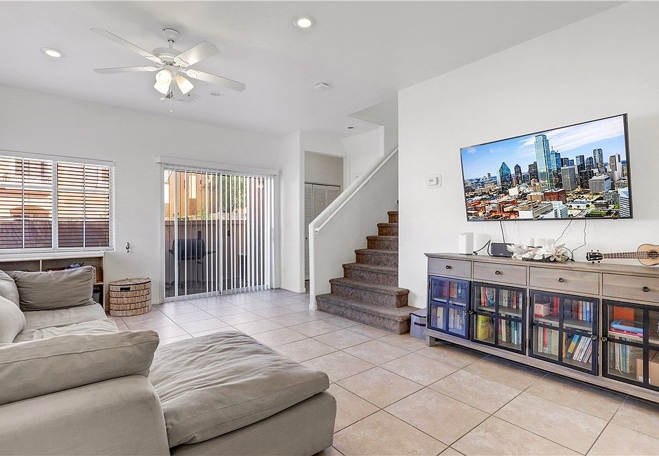 1st image of 11066 Arcadia Sunrise Dr