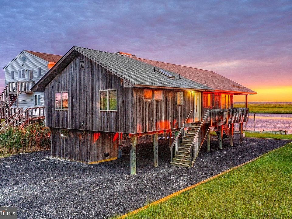 1st image of 408 Dock Rd