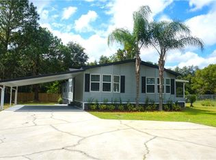 2410 Island Oaks E, Lakeland, FL 33805