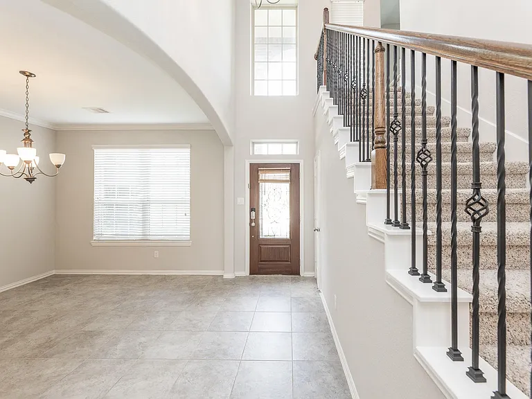 18119 Tall Chestnut St — Photo 5