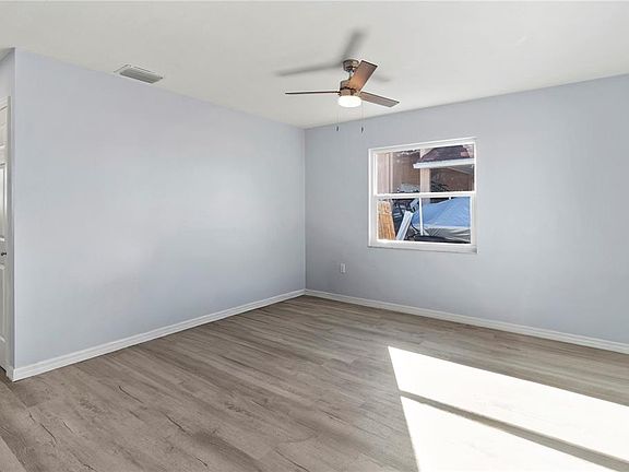 3rd image of 4523 86th Street Ct W