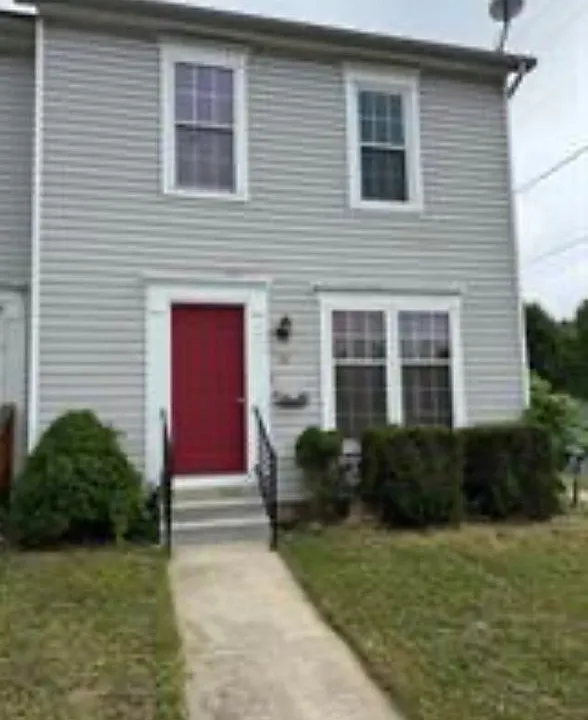701 Green St