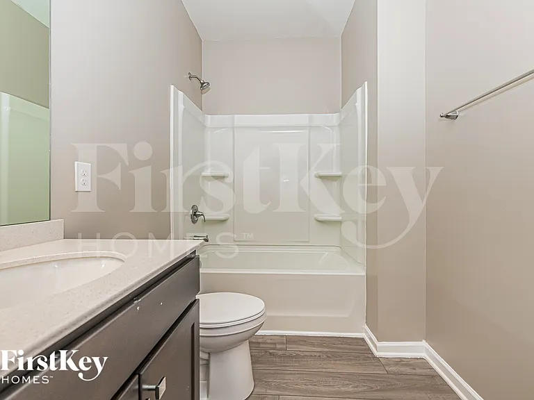 1508 Underbrush Dr — Photo 16