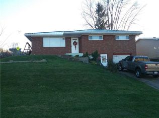 109 Greenwood Blvd, Connellsville, PA 15425