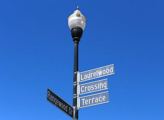 4th image of 1549 Laurelwood Crossing Ter