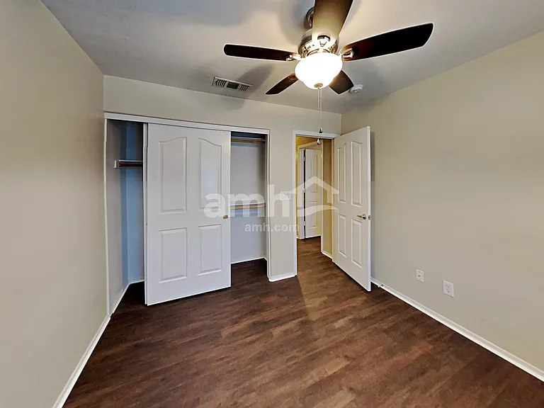 907 N Albert Dr — Photo 22