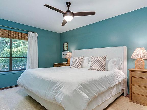 2nd image of 11 Eagle Peak Cir