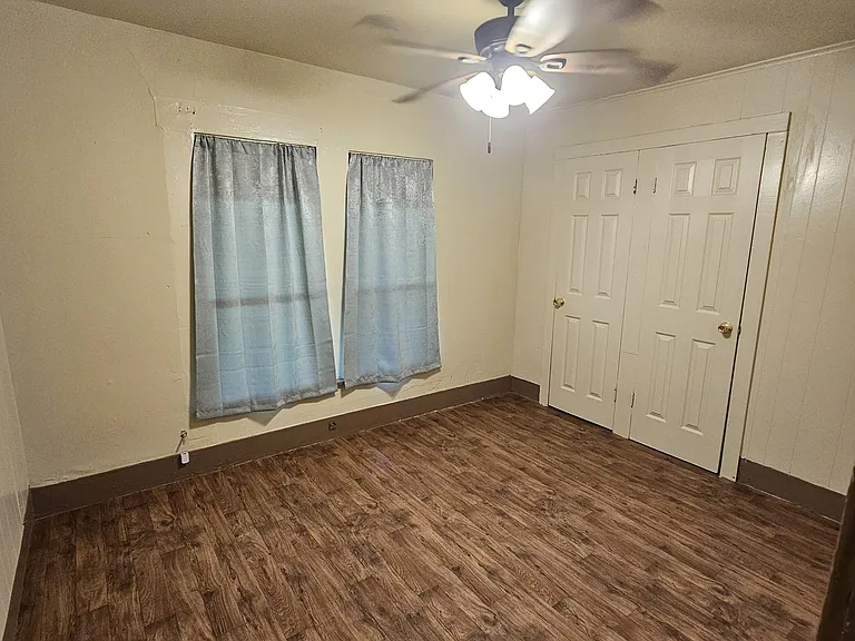 505 McHale St — Photo 8