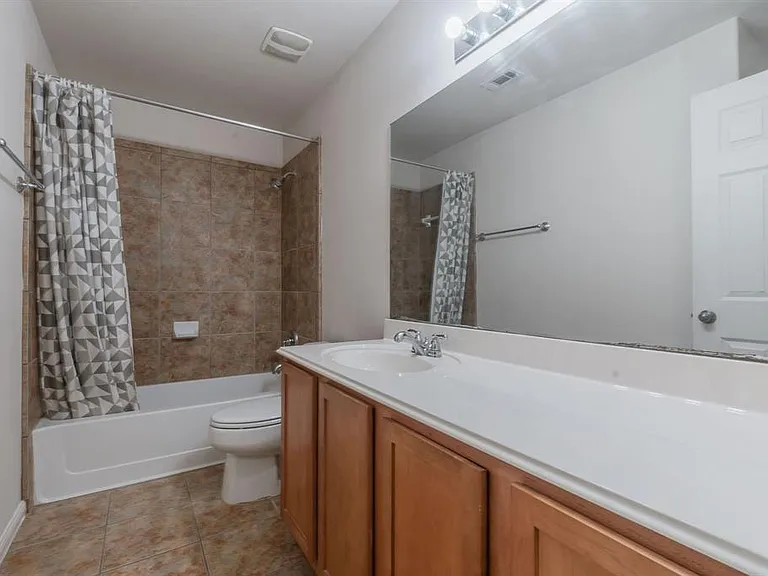 9408 Castle Pines Dr — Photo 17