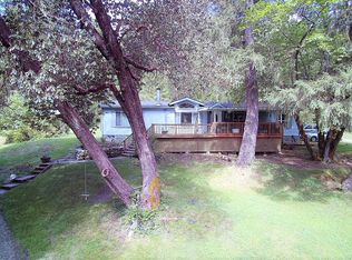 4836 Upper Cow Creek Rd, Azalea, OR 97410