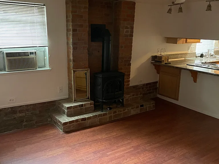 1712 P St #B — Photo 16