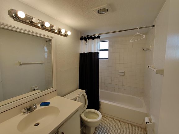 5th image of 801 NW 47th Ave APT 501W