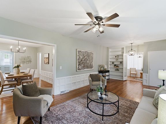 5th image of 3226 E Country Club Pl