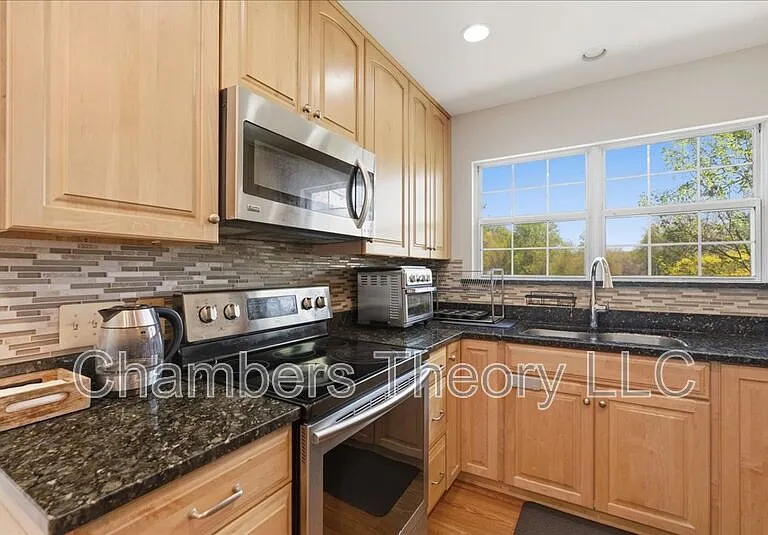 12006 Golf Ridge Ct #302 — Photo 10