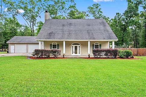 1st image of 18707 Arbor Oak Ave