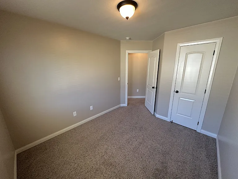 340 W 1425 N #103 — Photo 30