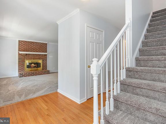 3rd image of 2445 Harpoon Dr