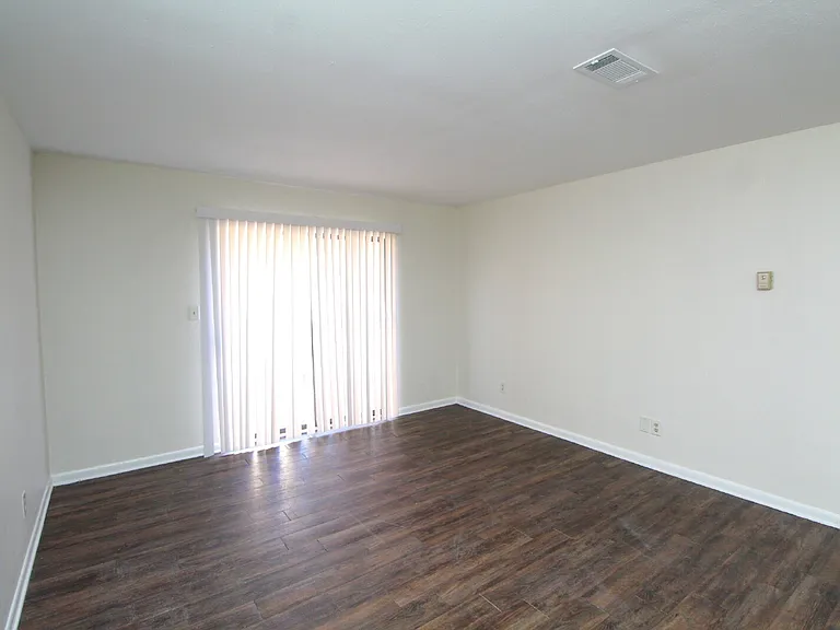5207 Charbar Dr #B — Photo 3