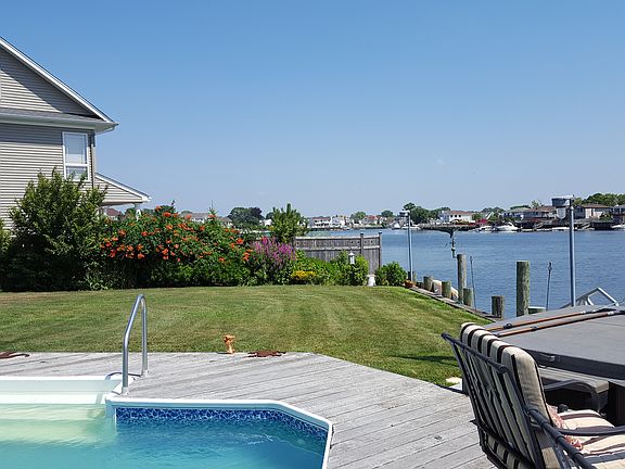 Pool and hot tub views