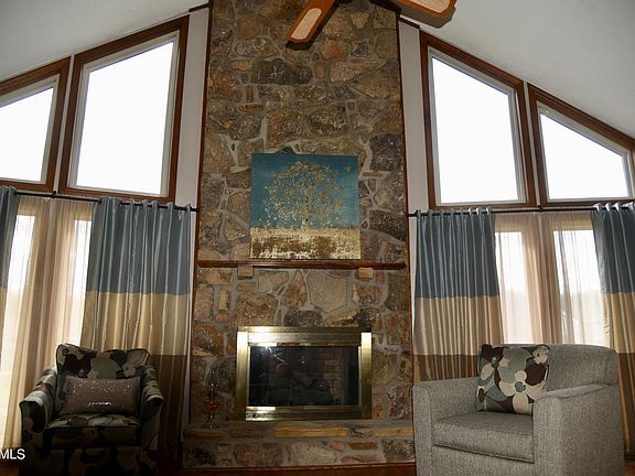 4th image of 7437 Homestead Dr