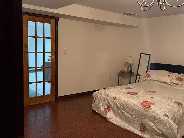 90 Stephanie Blvd — Photo 12