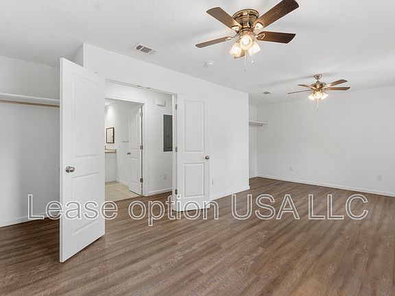 5th image of 34 Pine St #D