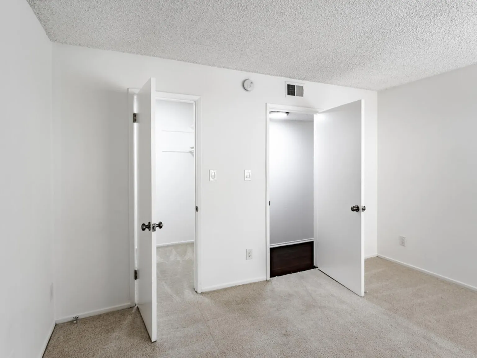 The Westwood Park Apartments — Photo 4