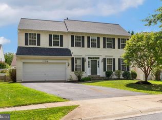 12516 Hawks Nest Ln, Germantown, MD 20876