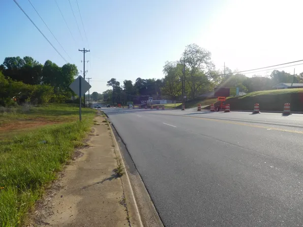 N Limestone St, Gaffney, SC 29341