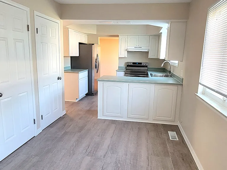 30238 Blancke Dr — Photo 7