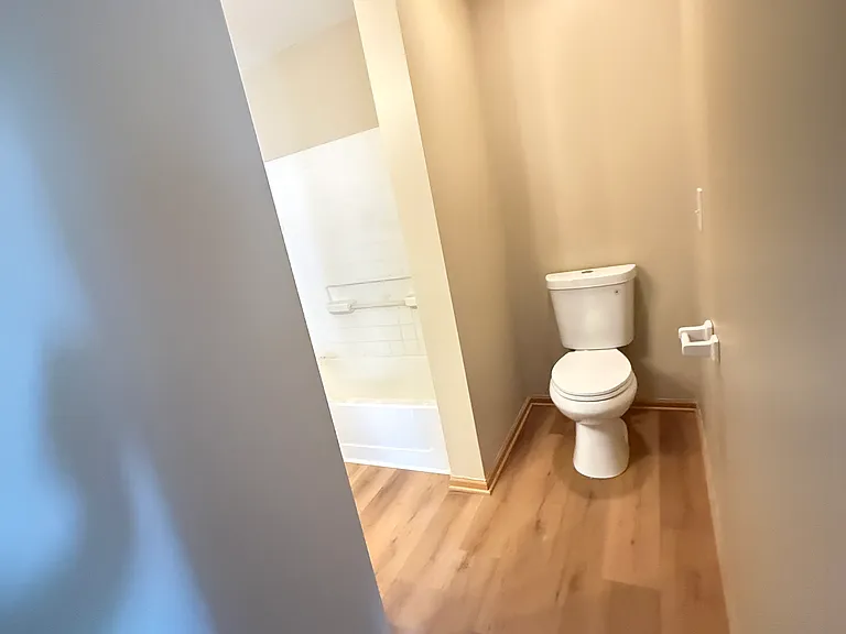 401 Waubonsee Dr — Photo 11