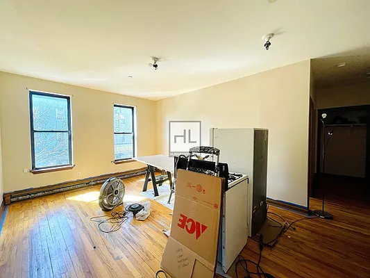 Rented by Highline Residential | media 10