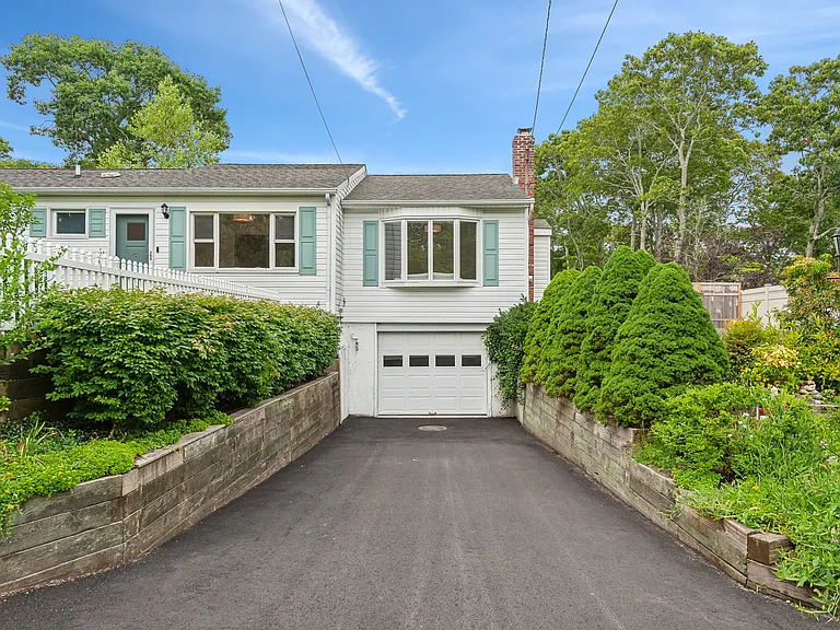 113 E Tiana Rd — Photo 23