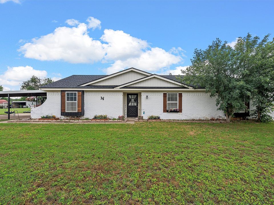 1st image of 244 Slade Dr