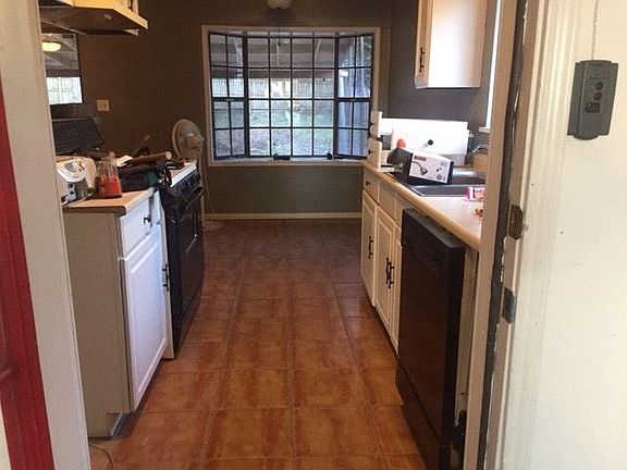 Kitchen from garage