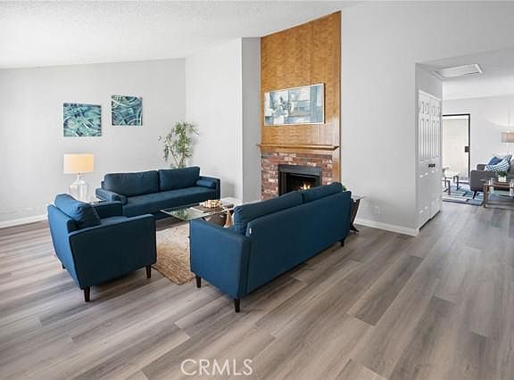 4th image of 14932 Ellington Ln