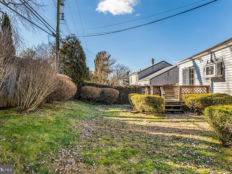309 Williams Rd — Photo 26