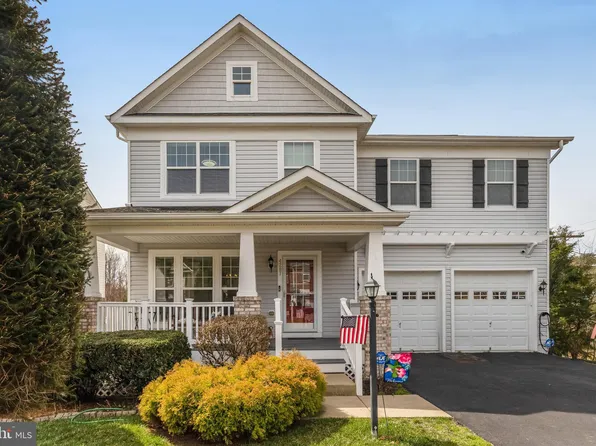 4287 Meyers Rd, Triangle, VA 22172