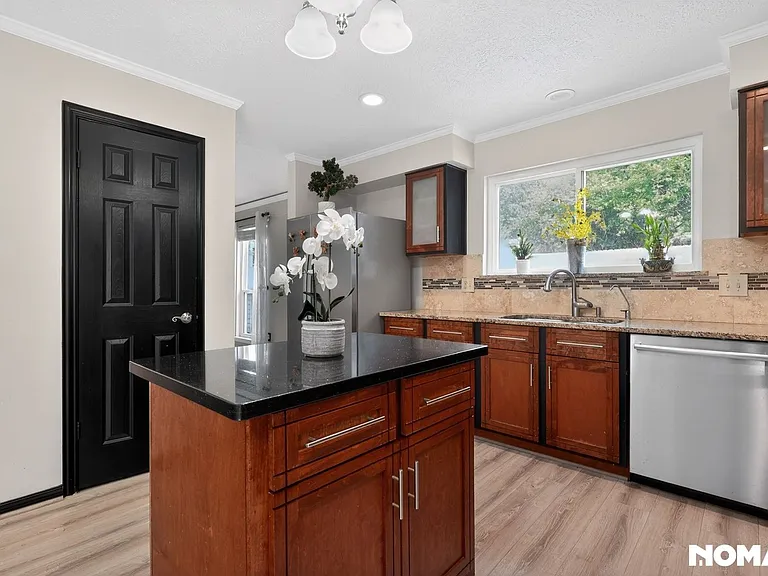 2323 Tall Ships Dr — Photo 21